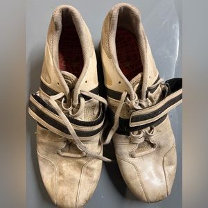 White Adidas 2008 Adistar weightlifting CrossFit shoe